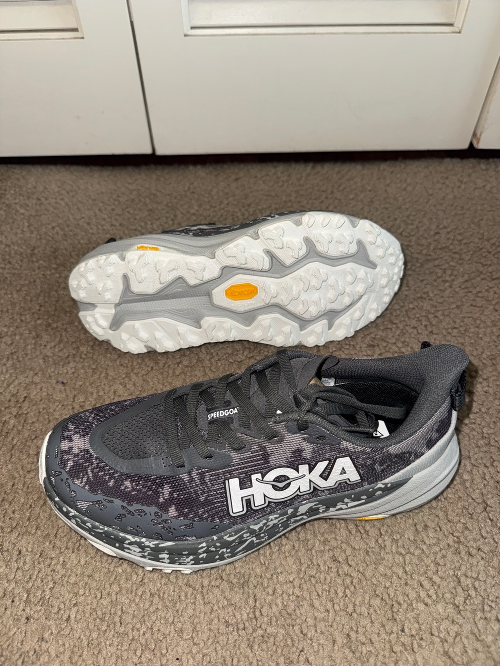 NWT Hoka Women’s Speedgoat 6, Women’s sizes 6-7.5, Grey